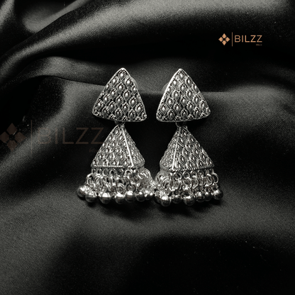 Vintage Silver Jhumka Earings: Artisan Crafted Charms - Bilzz.in